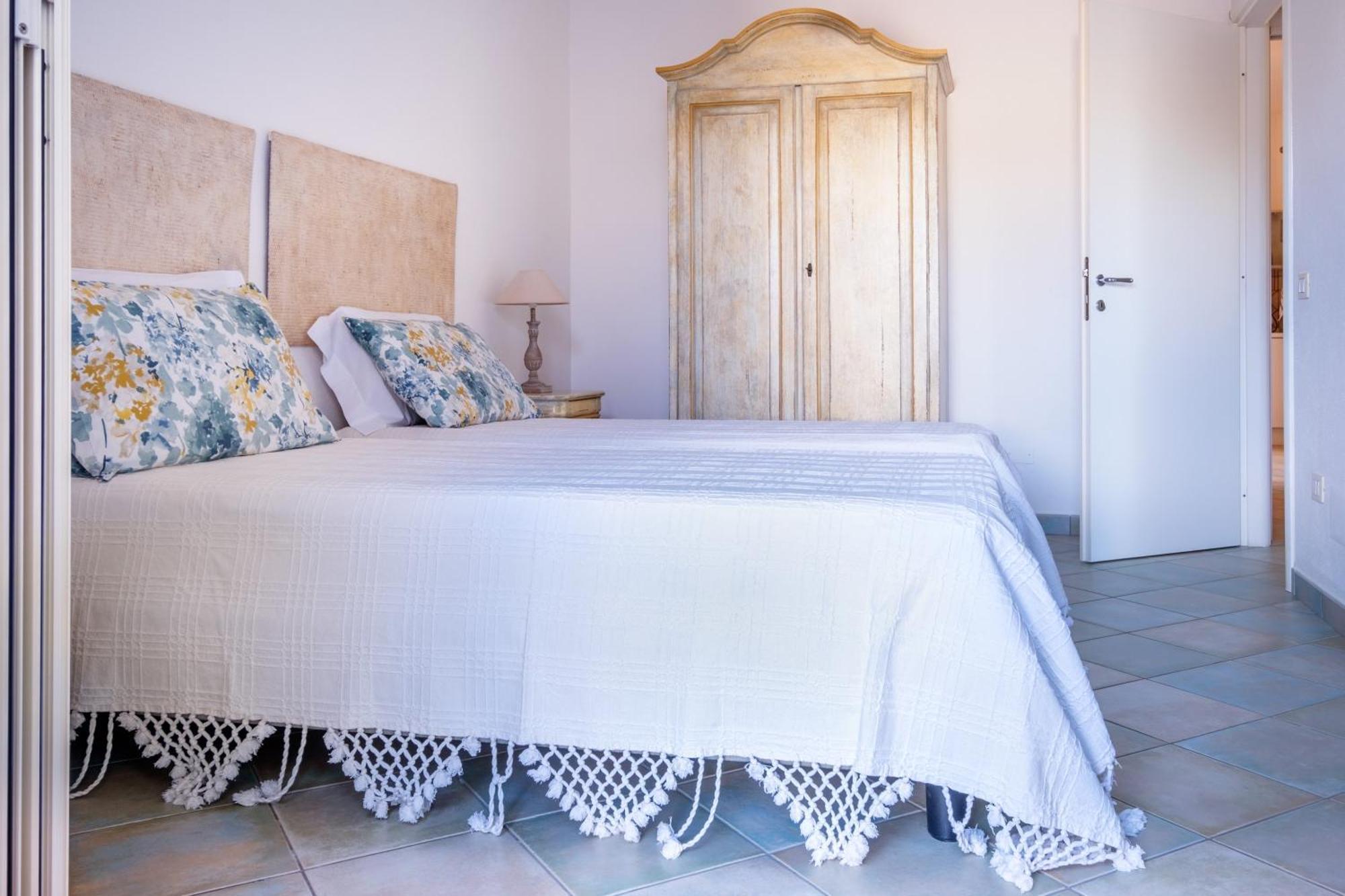 Orosei Home Holidays - Sa Vadde Cala Liberotto Exterior photo